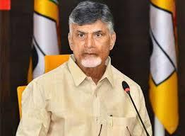 కాంబోడియాలో చిక్కుకున్న యువతను కాపాడాలి: చంద్రబాబు